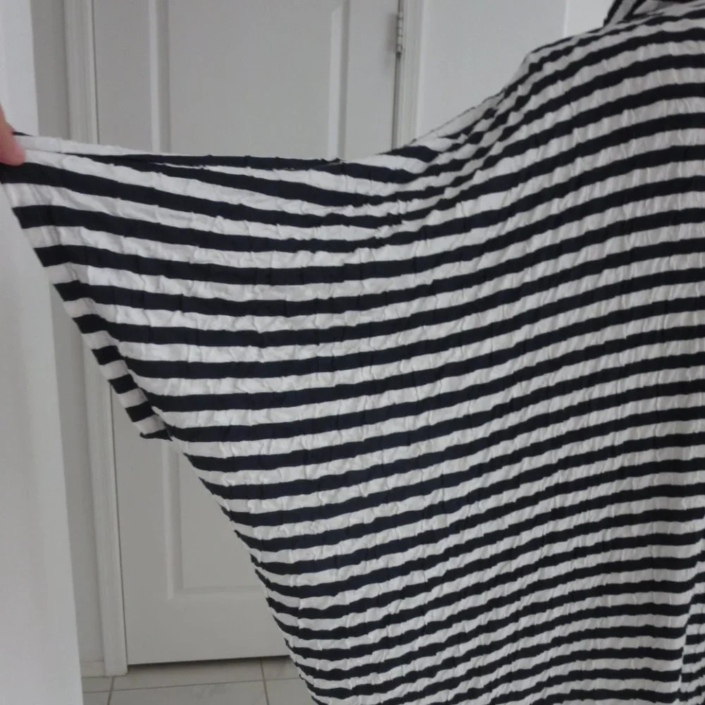 New JUDE Zip Front Hooded Striped Navy White Jacket Dolman Batwing Pockets NWT - Picture 8 of 14